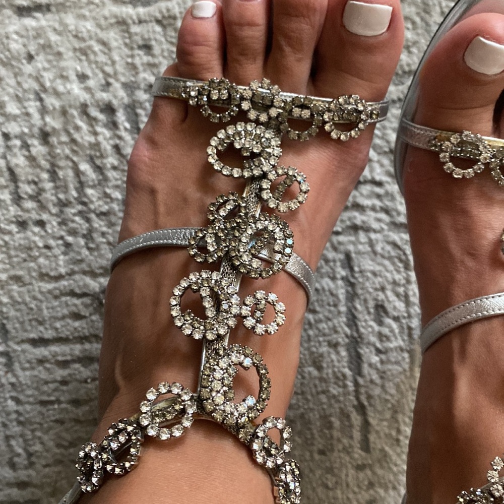 Stuart Weitzman Brillag Swarovski Jewel T Strap Evening Sandals - Picture 8 of 11